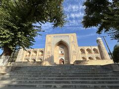 ウズベキスタン独立10周年　記念　O’ZBEKISTON 10 TOSHKENT ウズベキスタン独立10周年 記念 O'ZBEKISTON 10 TOSHKENT