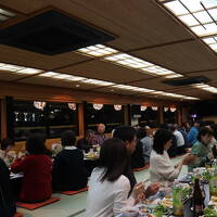 家族で熱海旅行 2日目-3 はとバス 屋形船編