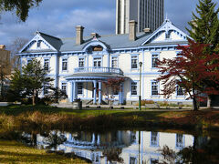 晩秋の札幌、夫婦旅4泊5日（3日目）紅葉の中島公園と夜景散歩