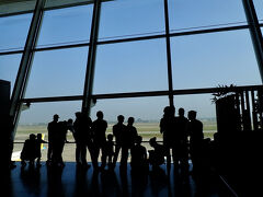 タイさんの旅 インドネシアから東へ。3日目(2024/11/17) ハノイからバリ島へ