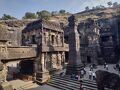 15年ぶりのインド一人旅：やっぱり世界遺産はこうでなくっちゃ、エローラ石窟とアジャンタ石窟(^^♪