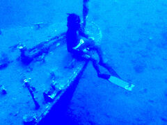 タイさんの旅 インドネシアから東へ 14日目。東ティモール、沈没船シュノーケリング