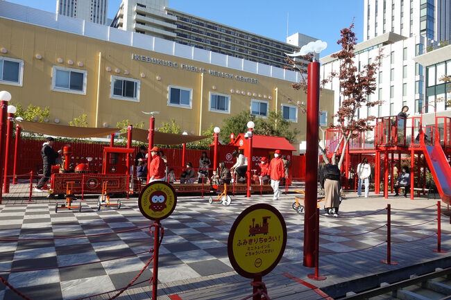 タイヤいっぱいのヘンテコバスで行く、アミュプラザ池袋！？【親子で東京往復記2024年11月編その１】