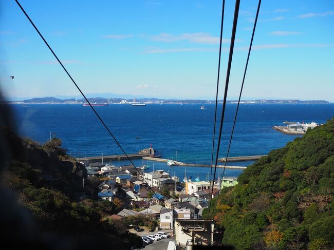 船に乗って干物を買いに千葉へ行く。千葉で鯵を食べて横浜で山羊カレーな一日。