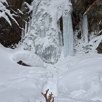 今年最後の旅行は今シーズンの初スキーです。⑤奥鬼怒の秘湯である大雪の八丁湯を満喫して氷瀑ハイキングへ！！