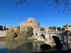 イタリアオペラ旅行(2023年12月15日金曜日　バチカン美術館開館前ツアーとローマ散歩)