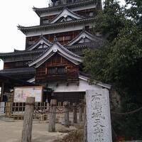 広島城とお好み焼き