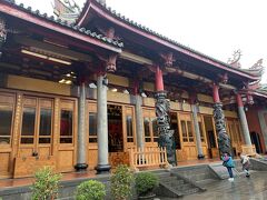 新年初詣3　行天宮へ　行列に参加して　お昼を食べる。