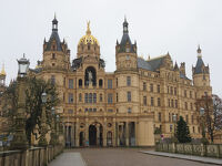 ドイツ・ハルツ地方のクリスマスマーケット（１）　シュベリーン城