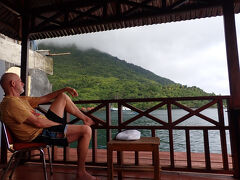 タイさんの旅 インドネシアから東へ21日目 バンダネイラ ハッタ島からバンダ島へ