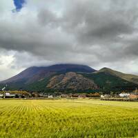 湯布院食べ歩きと阿蘇大移動