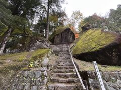 郡上市から下呂市へ クルマ仲間と巨石群を目指す林道ツーリング