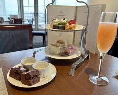 ヨコハマ グランド インターコンチネンタル ホテル　泊