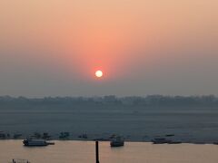 終わりのはじまり　インド　番外編　View of the Gangers River