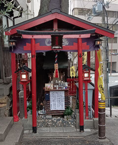 気が付けば肉ばかり喰ってた。榎木大明神　空堀商店街　落合渡船場　西成なべや