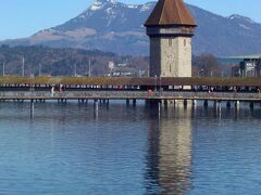 瀕死のライオン像