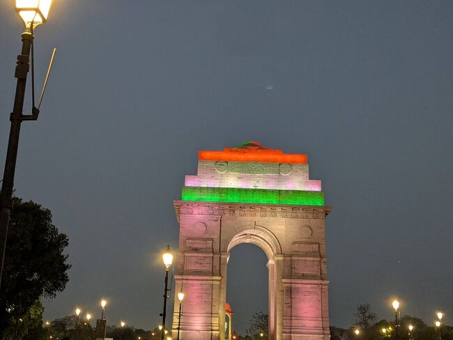 終わりのはじまり   9  New Delhi