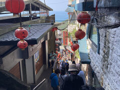 2025年4月　台北へ２泊３日の旅　その４　二日目午後　九扮と金爪石
