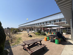 早春の勝浦から館山へ。⑥廃校になった小学校がお洒落な道の駅になった「保田小学校」でランチ～浜金谷からフェリーで東京湾を渡って帰りました。