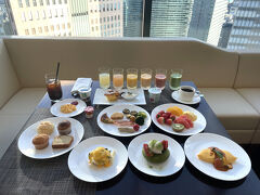 『コンラッド東京』宿泊記⑤セリーズ＆コラージュ＆エグゼクティブラウンジの朝食『三井ガーデンホテル汐留イタリア街』ラ・マレーアのランチブッフェ