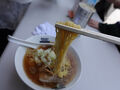 20250505-3 築地 帰りももんぜき通り通って。若葉も祝日営業してはるんで、一杯いただいていく。