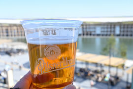 関西万博◇初レポ◇後編 チェコ館の屋上が特等席 ピルスナーの元祖