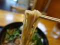 20250512-1 北千住 引越しの合間に柏屋へ。引越し“前”蕎麦は、炙り焼豚そばをいただく。