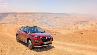 ヨルダンの砂漠＆荒野をレンタカー旅！～大渓谷を駆け抜けビザンツ帝国と十字軍の遺跡を探訪！～