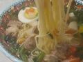 2025　パッカー　　アゼルバイジャン　散歩　　4　　　ウルムチ の　トランジット は　ウイグル麺