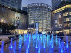 ソウル発券を楽しみながら、ぶらぶら待ち歩き