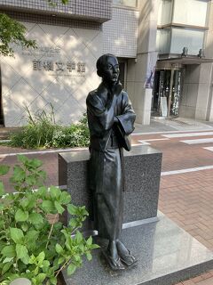 出張で初めての前橋へ(3) 仕事前の街歩き② "前橋文学館"～"山翠楼松し満"～"スズラン百貨店"。"萩原朔太郎" はこんな人だったらしい！