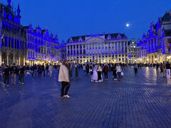 春のオランダ&ベルギー・シニア三人旅⑫またまたハプニング、でもグランプラスの夜景は素晴らしい