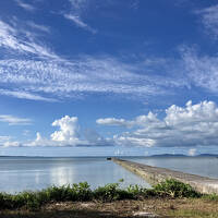 大好きな黒島の伊古桟橋で南風吹かれ、ビックリの出会い編