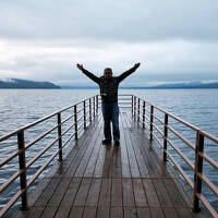 トラピックス　2度目の北海道道東の旅（4）知床峠を越えて羅臼に至り、2度目のクルーズではイルカの背しか見えず、失意のうちに屈斜路湖へ移る。