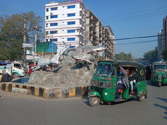弾丸バングラデシュ2412　「25年ぶりのバングラデシュは、世界最長の海岸線を持つコックスバザールを訪れました。」