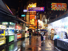 孫連れ台湾　前編、雨に降られて台中