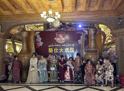 中国最西端 新疆ウイグル自治区 異国情緒満載10日間 6日目 カシュガル(喀什)ウイグル族の大結婚式