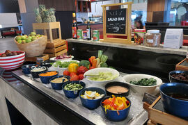 バリ島旅行2024②-1：ノボテルバリ・ングラライエアポートの朝食