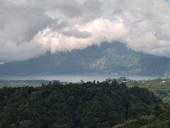 後輩と女子旅：元メイドさんとの再会（2日目）