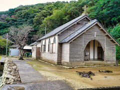 長崎県　焦燥の離島旅（久賀島）　潜伏キリシタンが守り続けた渇仰の聖地「旧五輪教会堂」を目指して嵐の中を突き進む　オッサンネコの一人旅