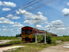 30年間の海外駐在員生活を終え、人生の最後にタイ国に移住してみる事にしたの...記（水上マーケット＋メークロン鉄道市場編／バンコク／タイ）