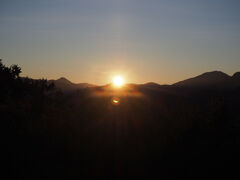 阿里山で日の出鑑賞列車に乗る　４日目その１
