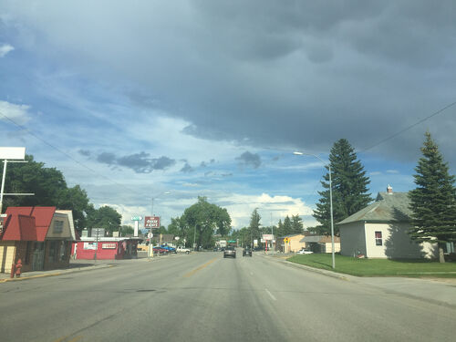 バッファロー山 ワイオミング州 バッファロー : 山から町に入りフォート