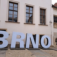 ブルノ/プラハ（チェコ）
