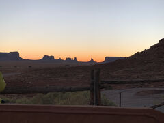 添乗員付きツアー