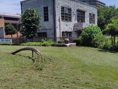 終戦80年。東京の戦争の跡地を訪問。夜は牡蠣鍋！