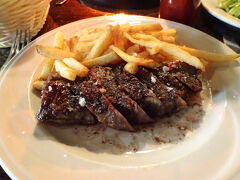 ニューヨーク　４泊７日　JALマイル旅（５）ニューヨーク３日目　ステーキランチ、MOMA、ワンワールドトレードセンター（2025年８月）