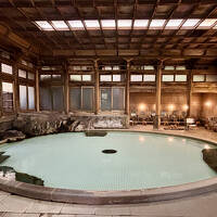 2025年 北陸新幹線グランクラスで行く 湯田中渋温泉郷『松籟荘』宿泊記，『よろづや』の桃山風呂