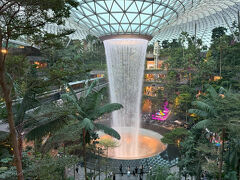 キラキラ☆*: .｡.:シンガポール♪ジュエル散策＆ソンファバクテー～クラウンプラザチャンギでプールを満喫、そして帰国編