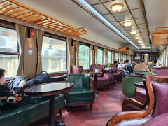 ハノイーハイフォン　豪華列車の旅